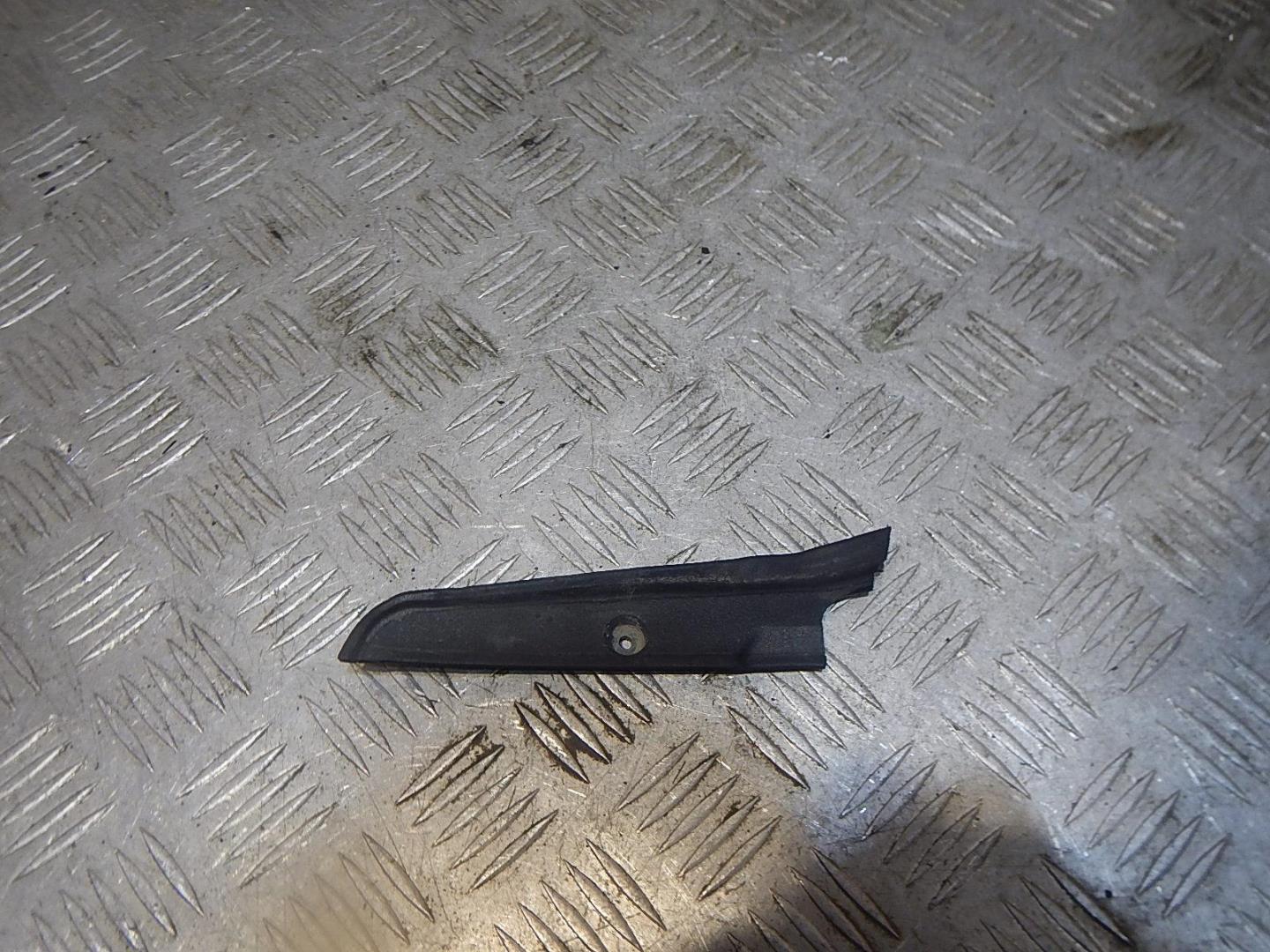 Накладка (кузов наружные)