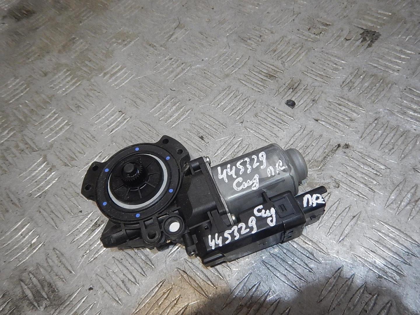 Моторчик стеклоподъемника