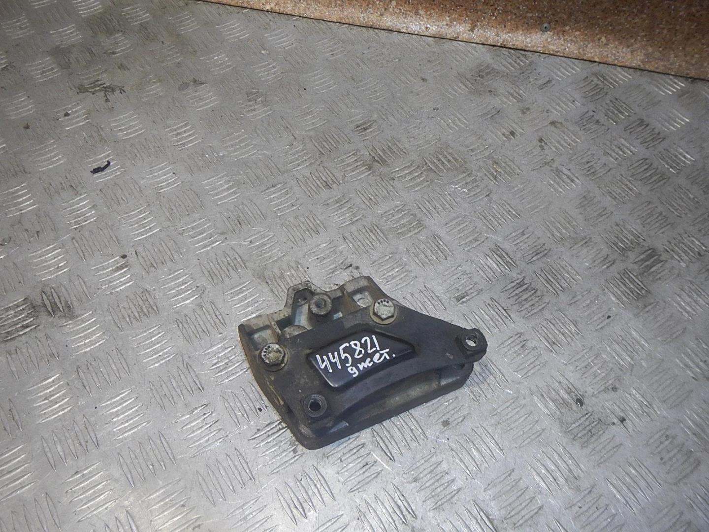 Кронштейн КПП