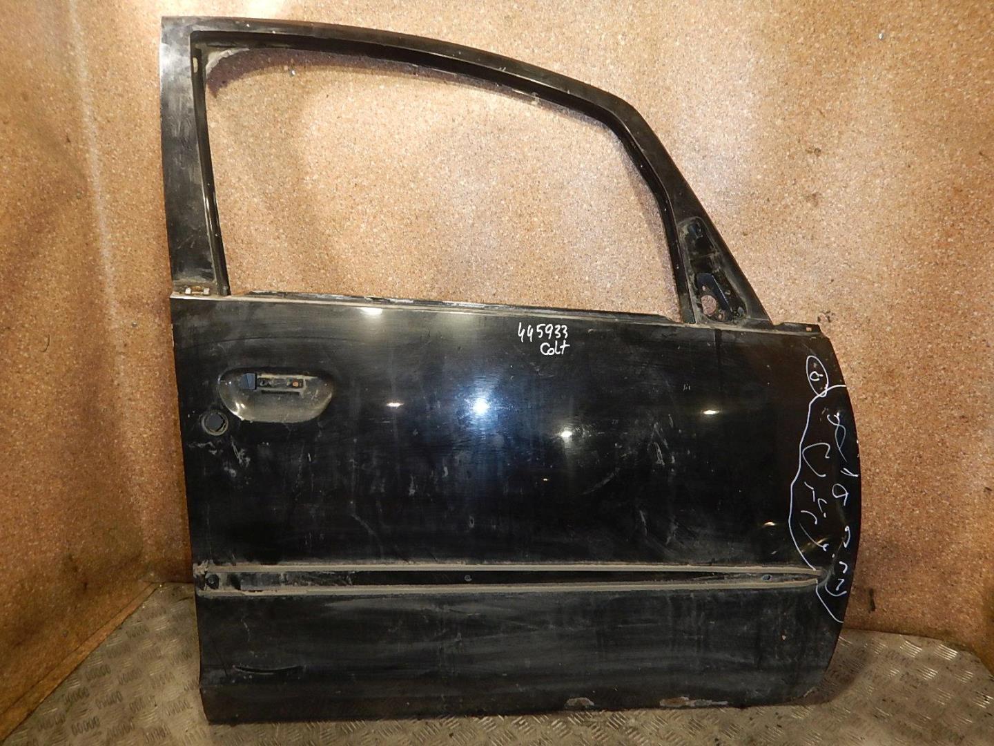 Дверь передняя правая