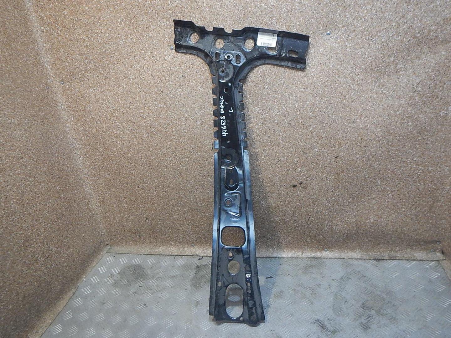 Кузовной элемент