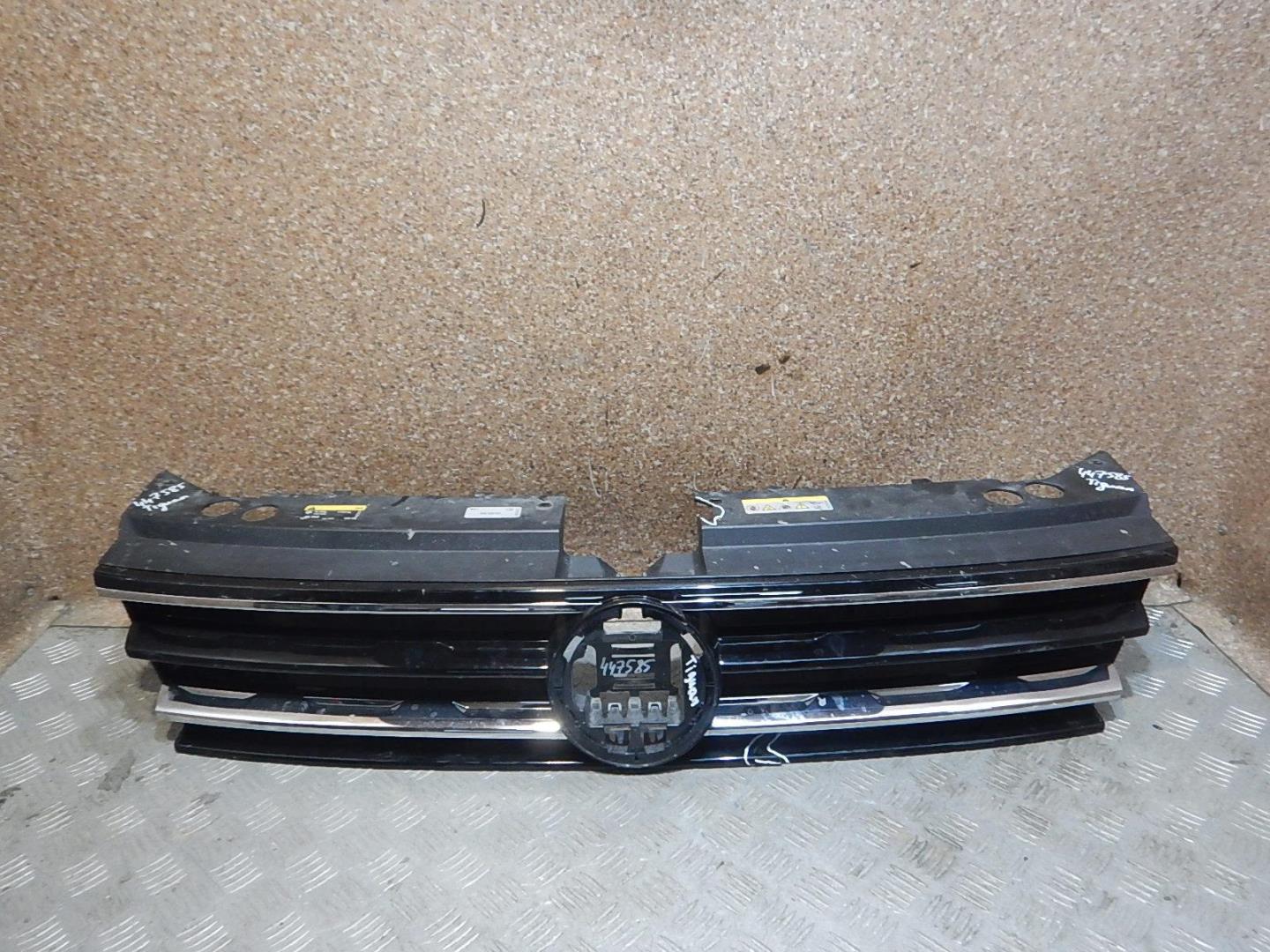 Решетка радиатора