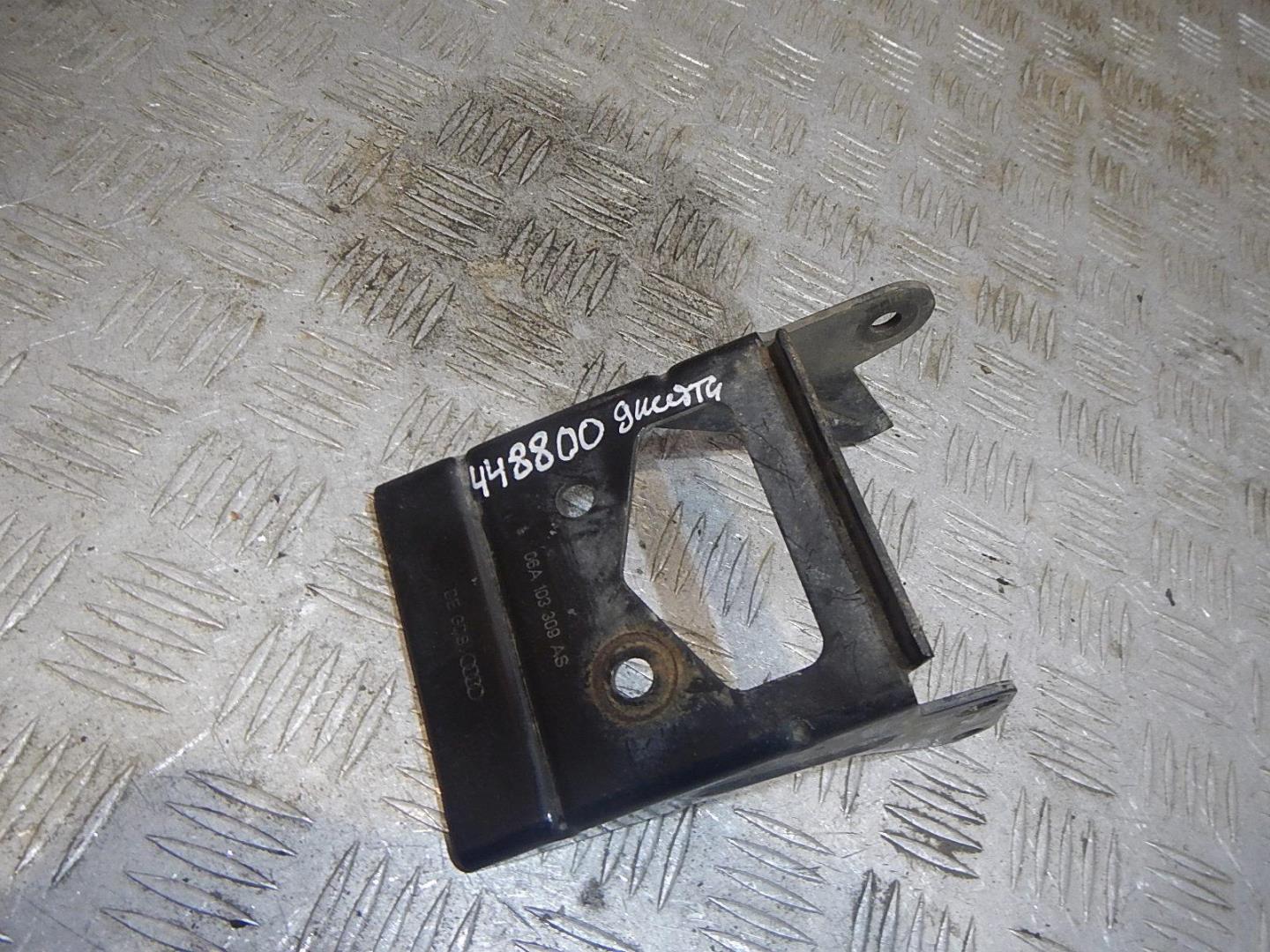 Кронштейн двигателя передний