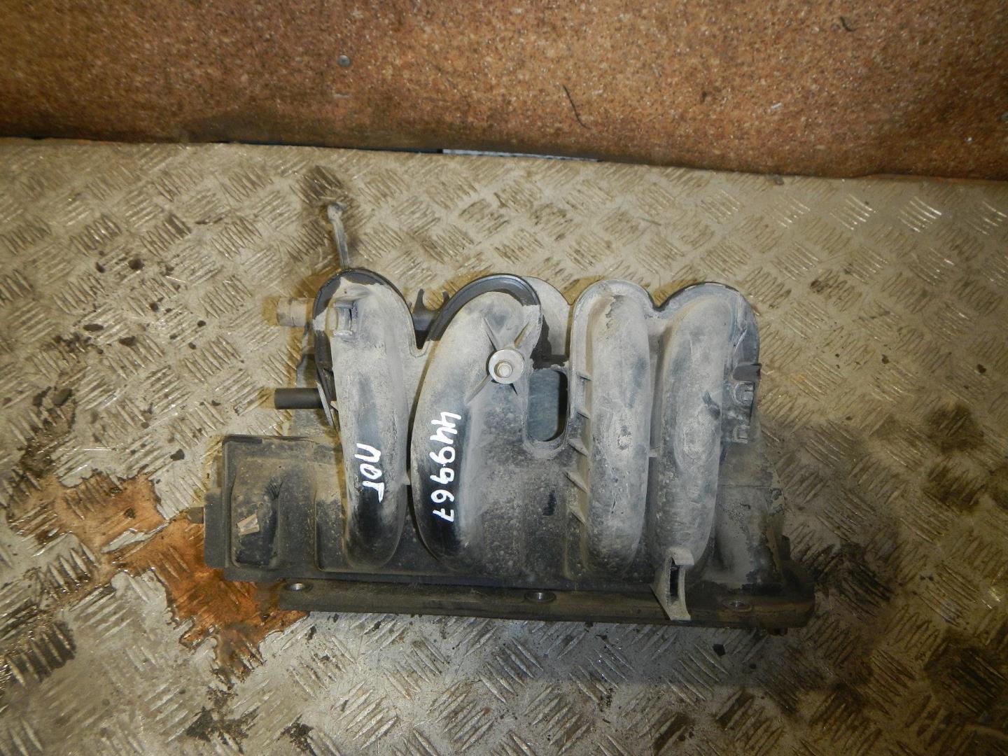 Коллектор впускной