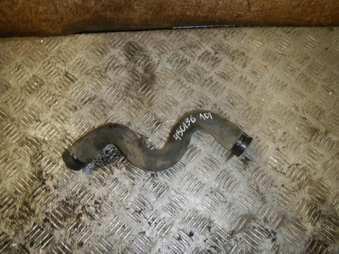 Патрубок радиатора