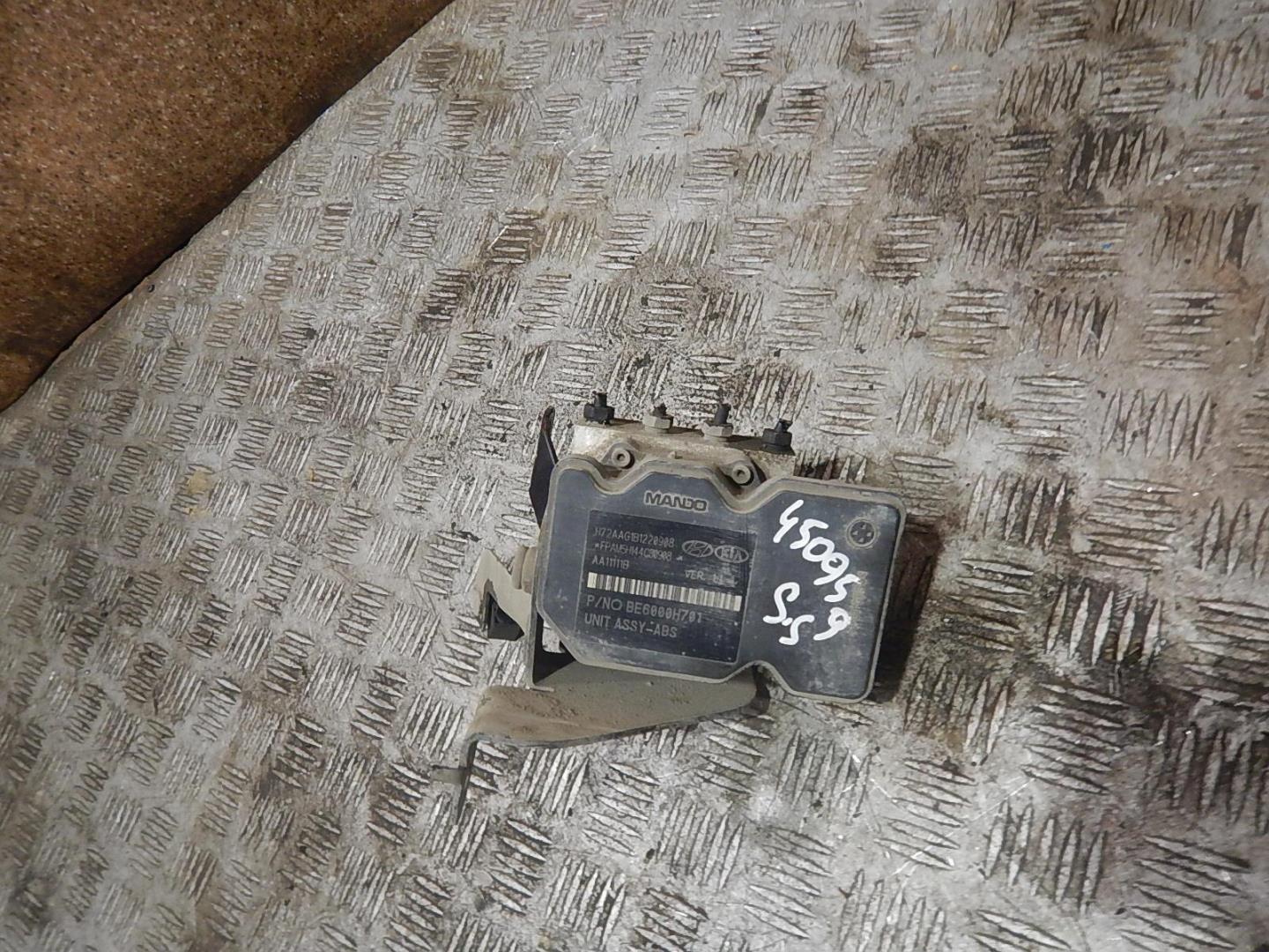 Блок ABS (насос)