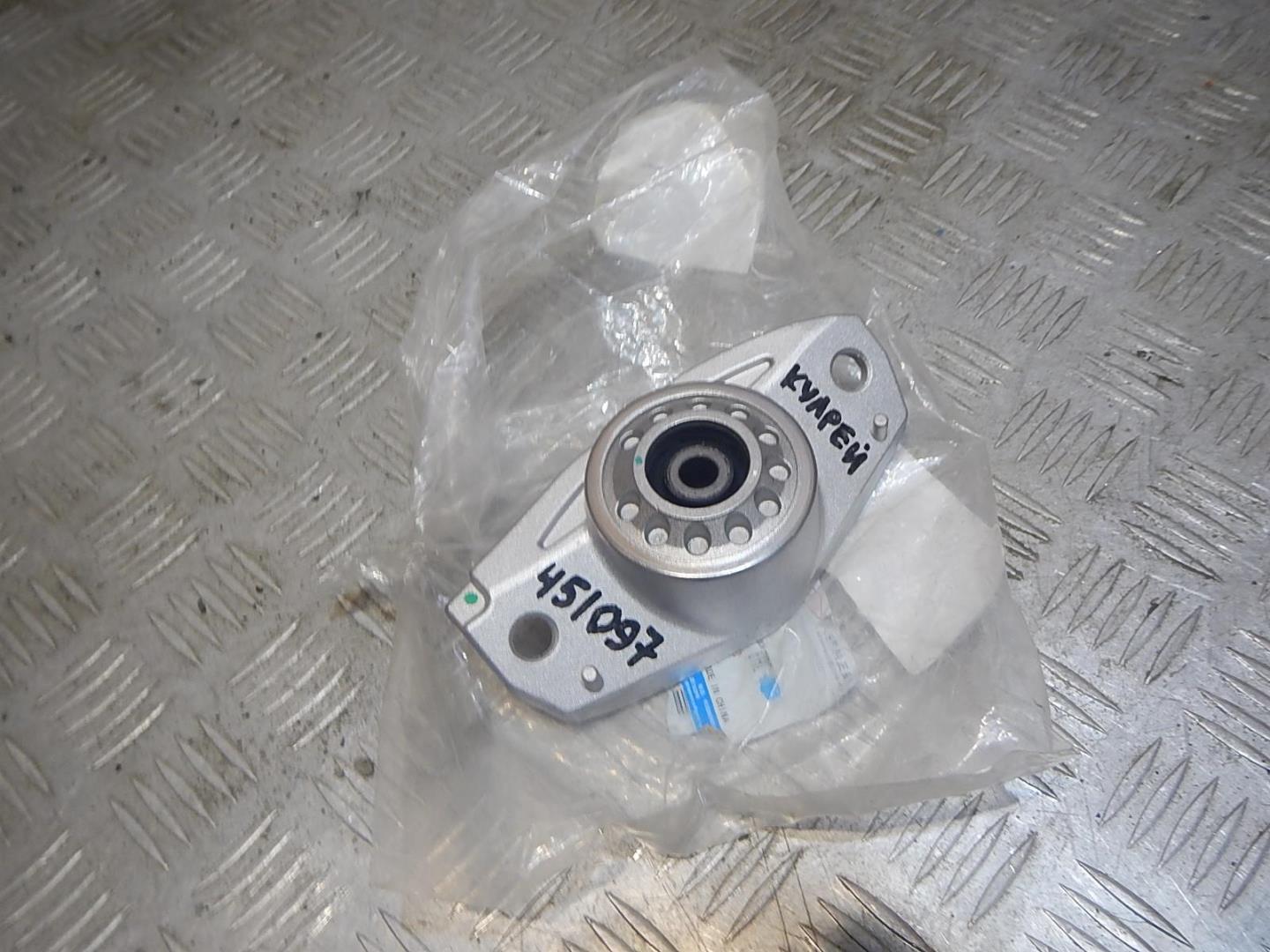 Опора заднего амортизатора