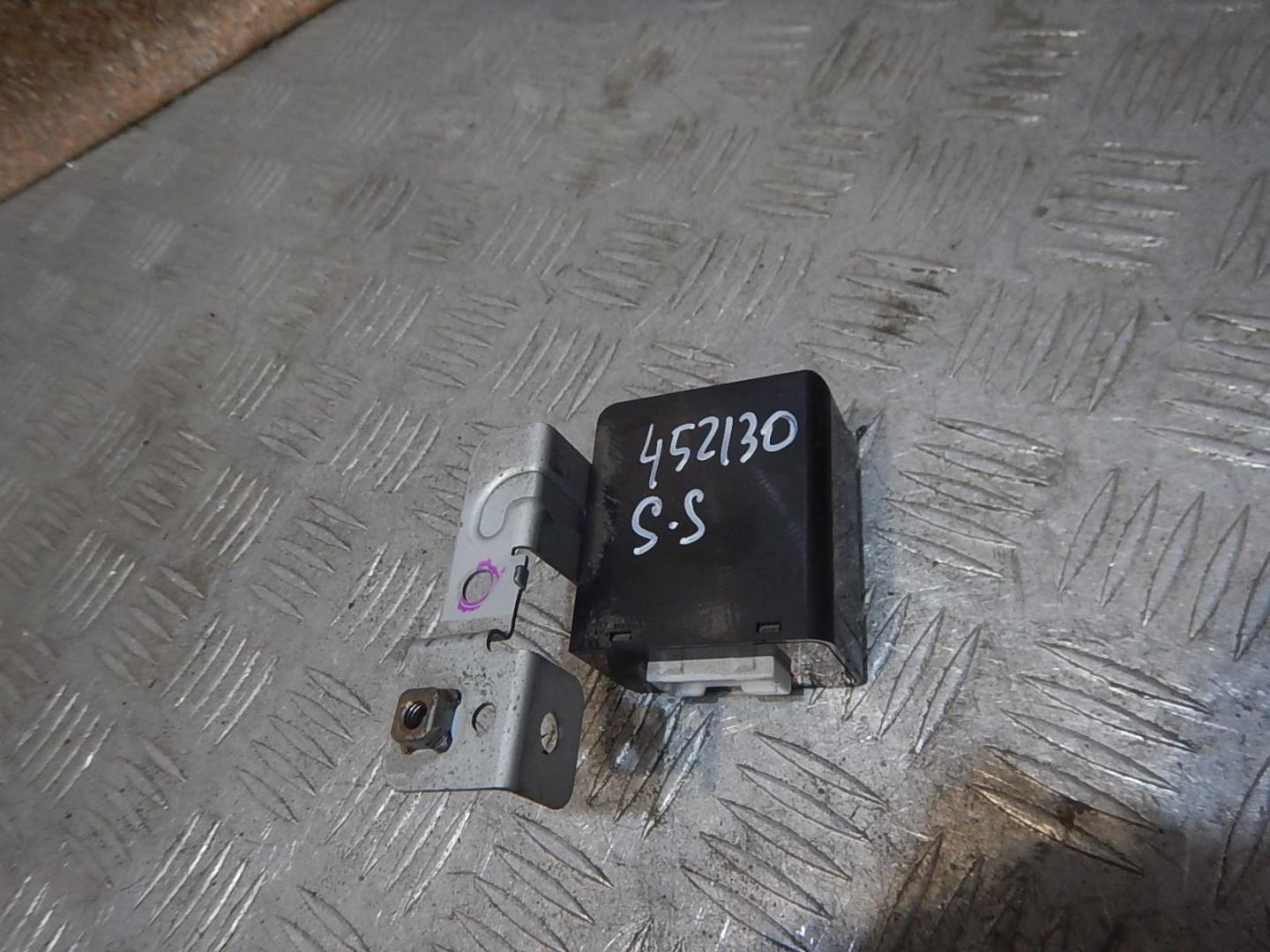 Реле стеклоочистителей