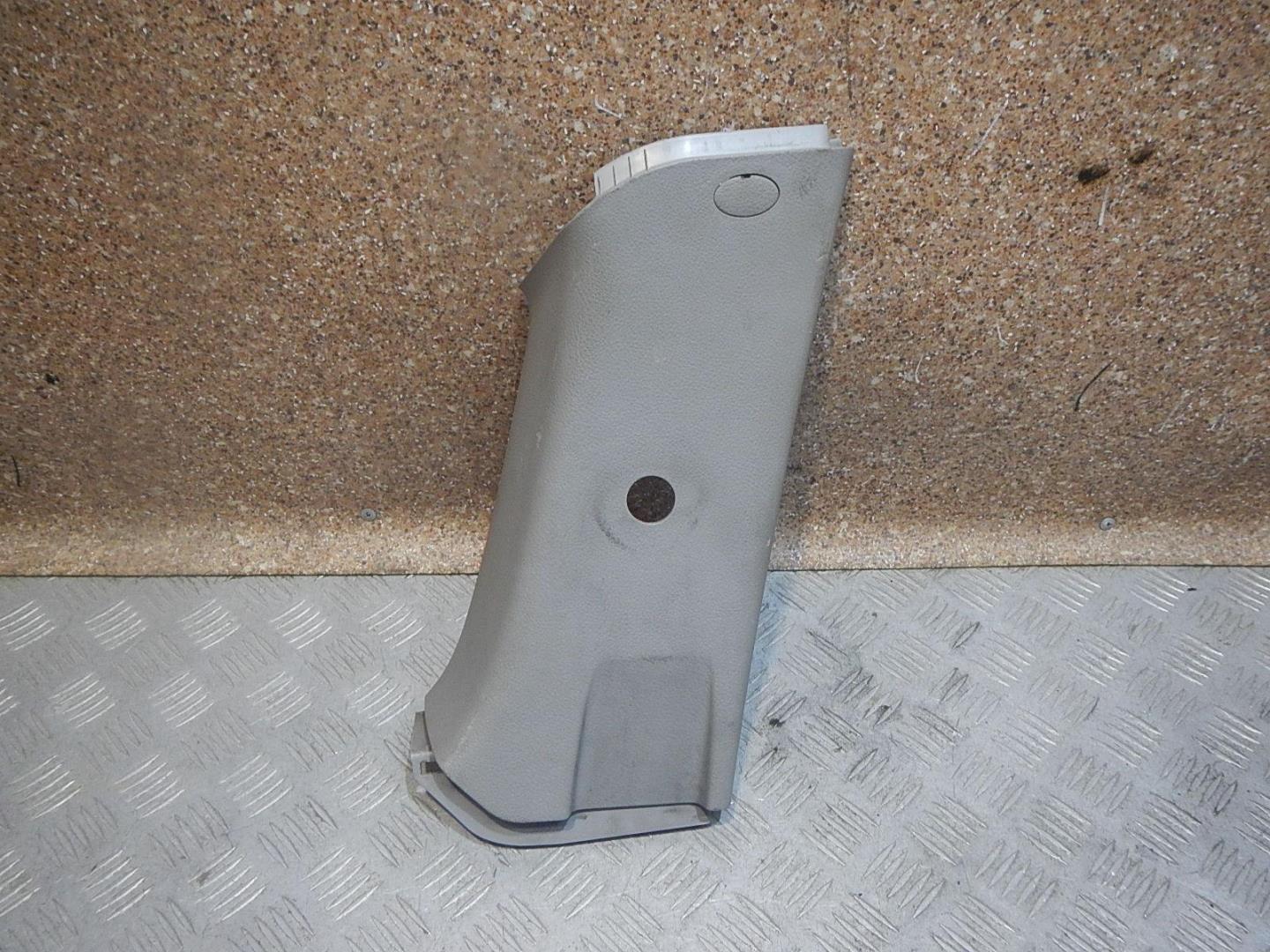 Обшивка стойки