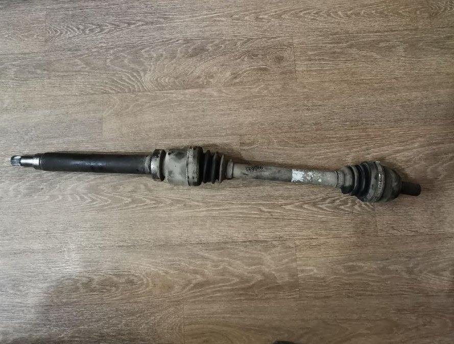 Полуось передняя правая