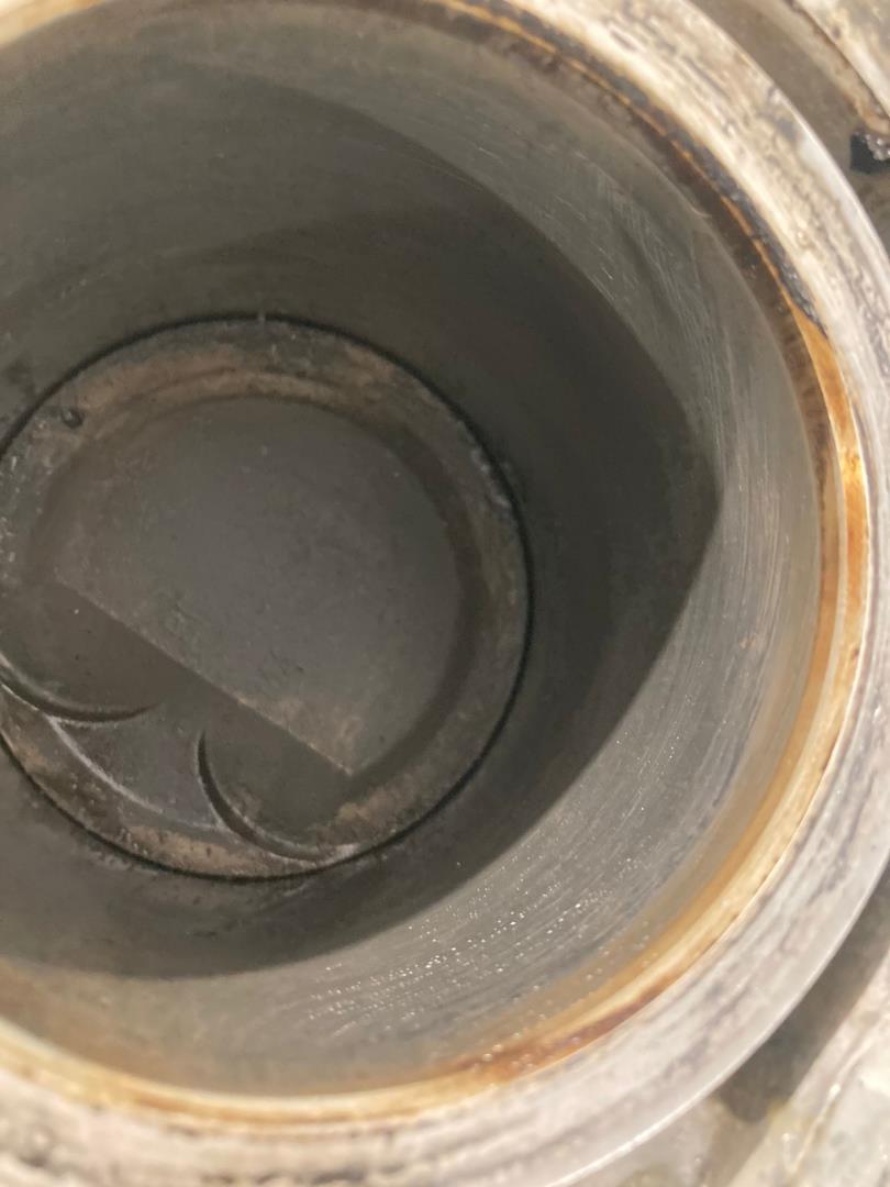 Блок двигателя