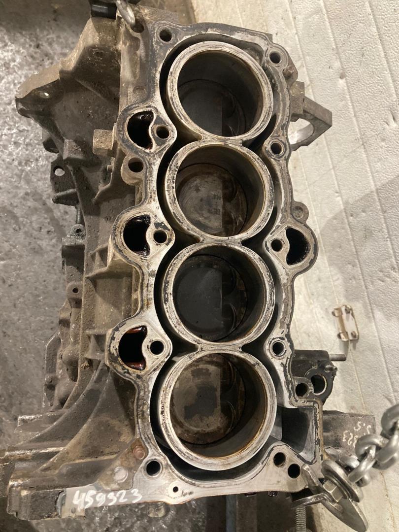 Блок двигателя