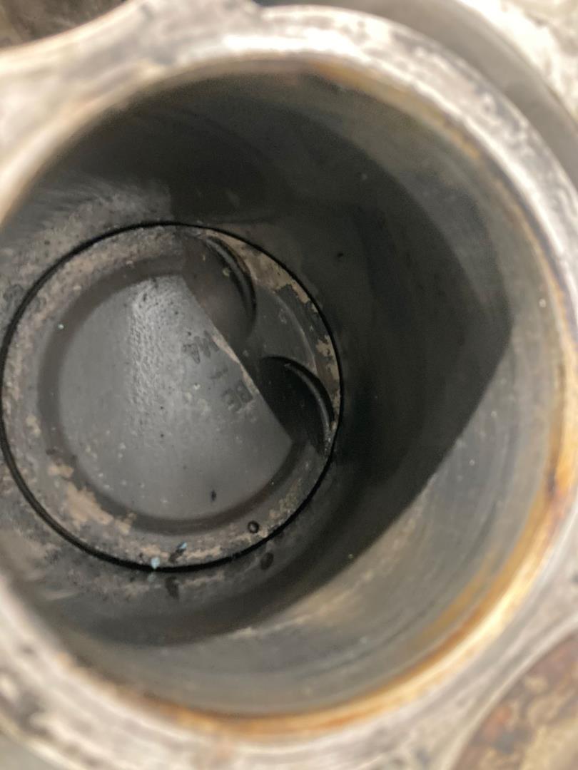 Блок двигателя