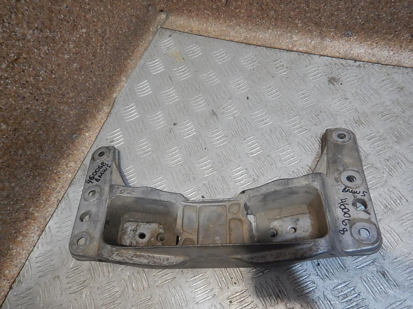 Кронштейн КПП