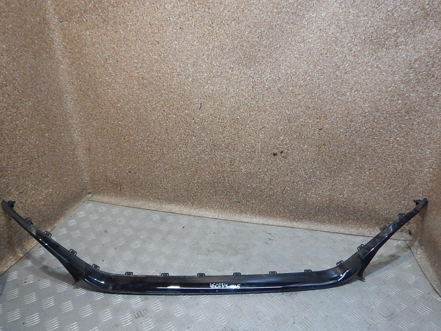 Накладка переднего бампера