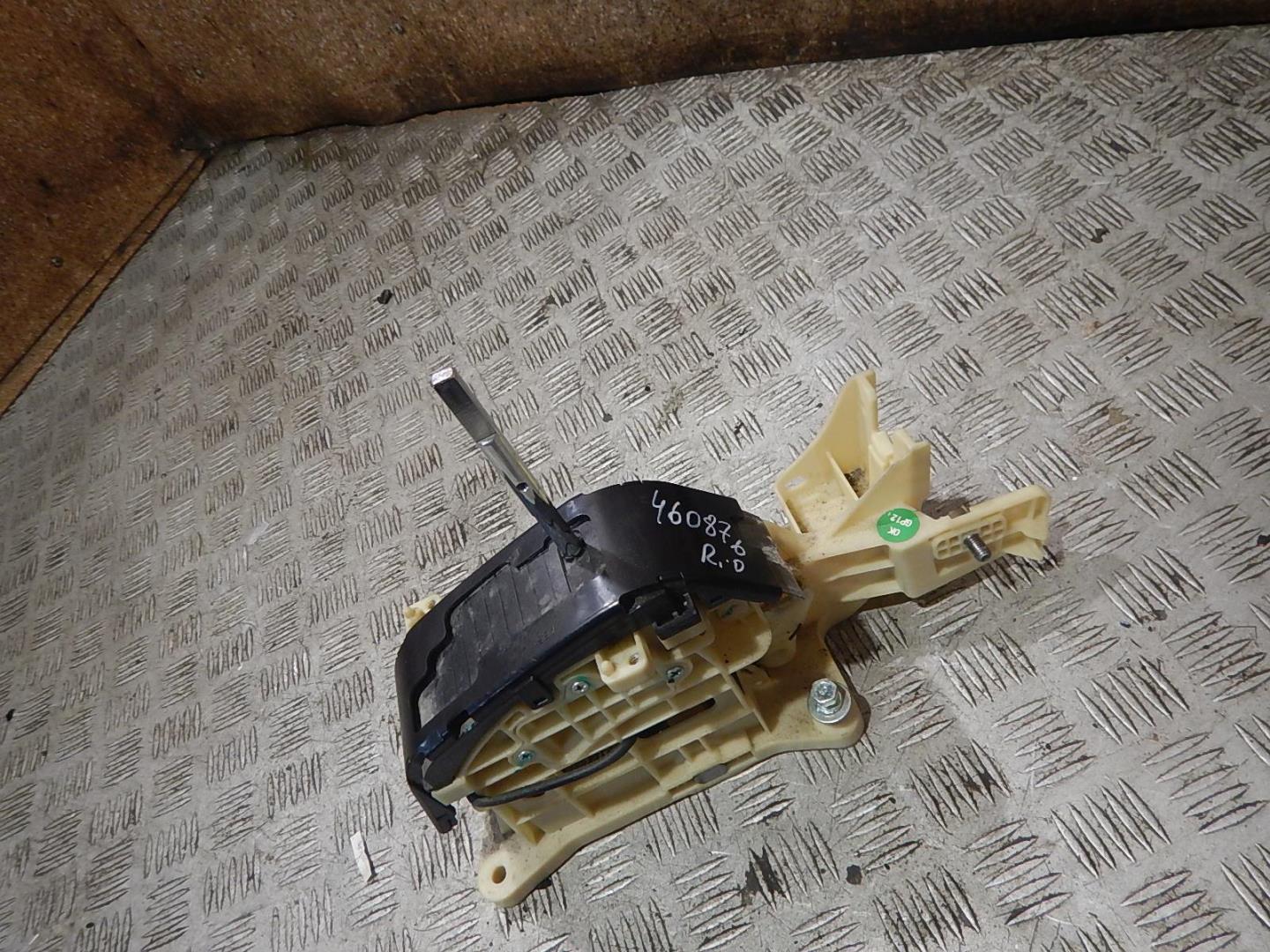 Кулиса МКПП / АКПП