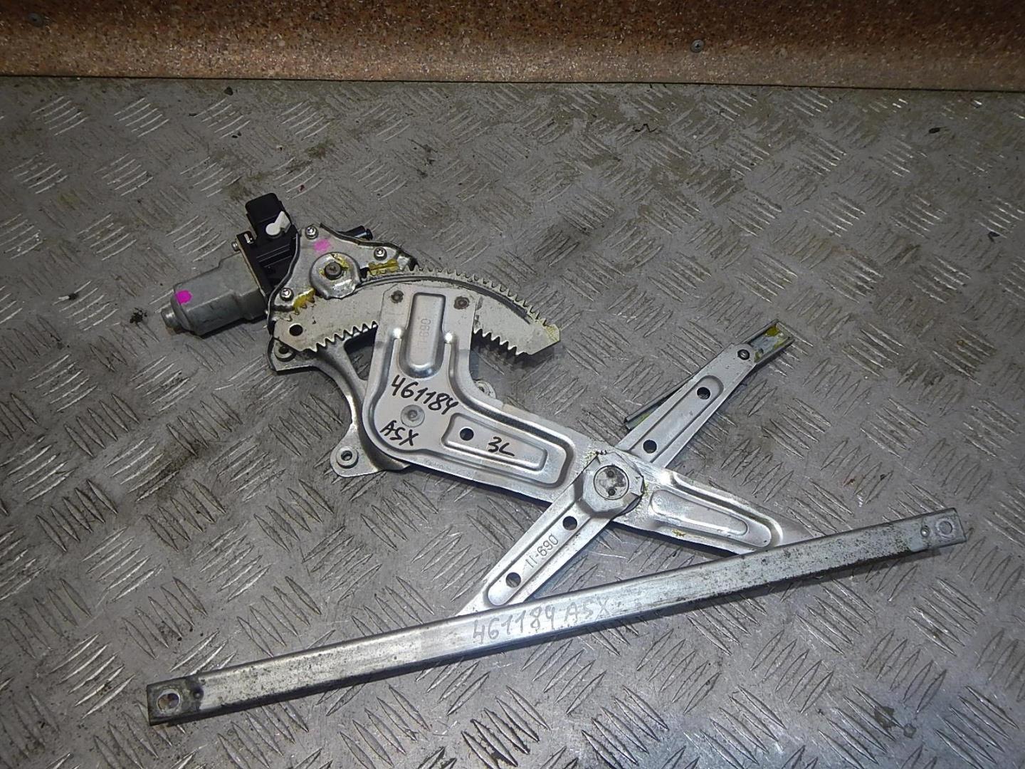 Стеклоподъемник электр. задний левый