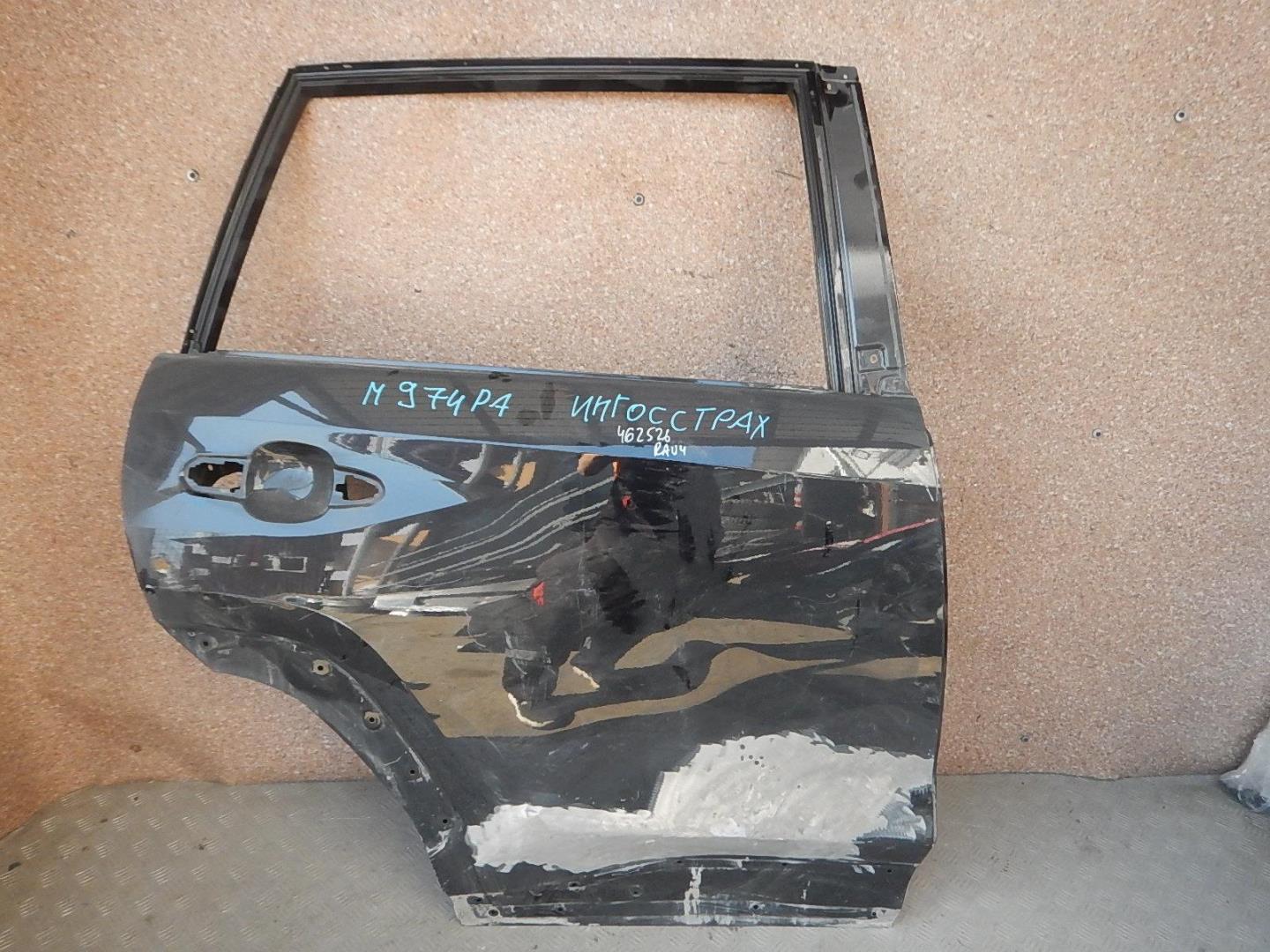 Дверь задняя правая