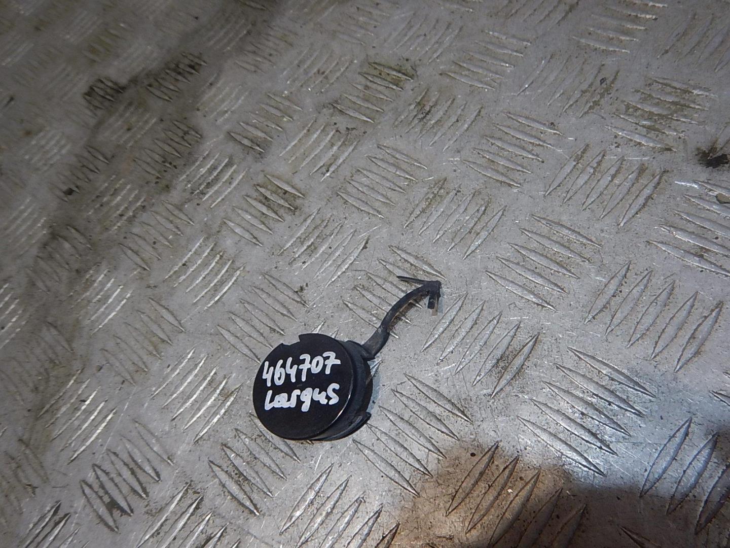 Заглушка буксировочного крюка