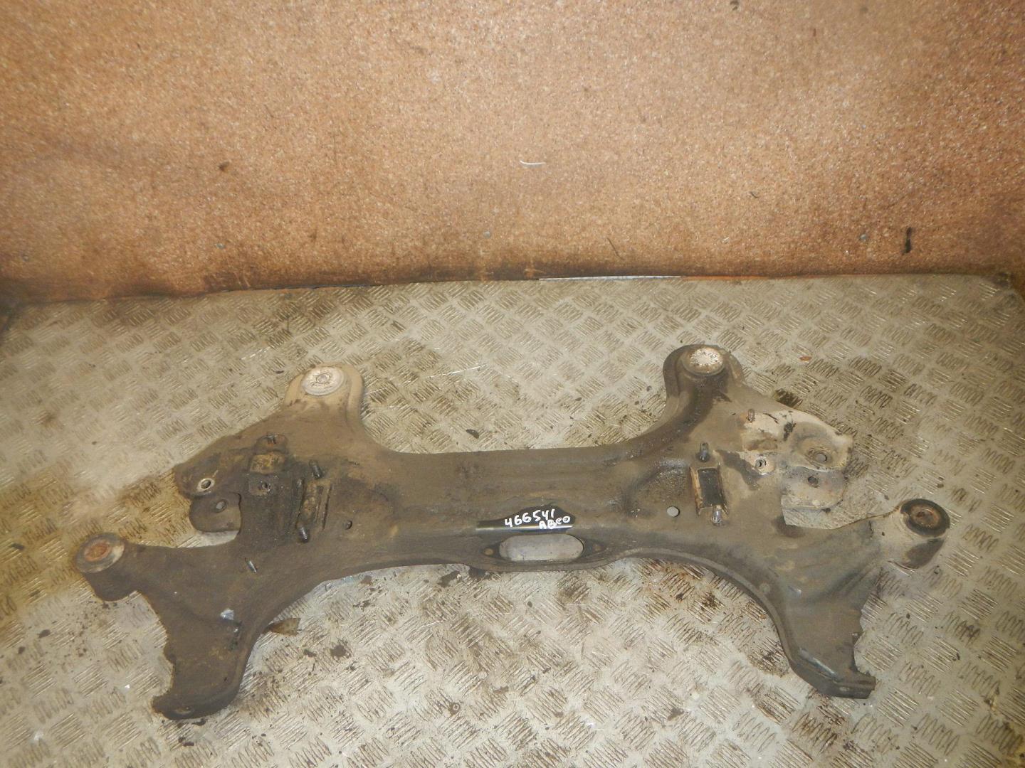 Балка подмоторная