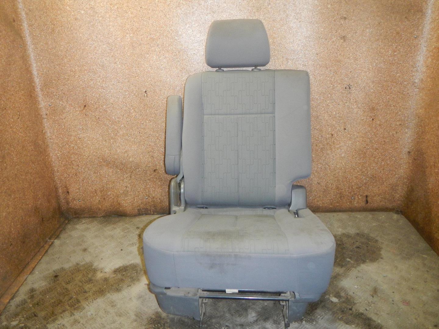 Сиденье салонное