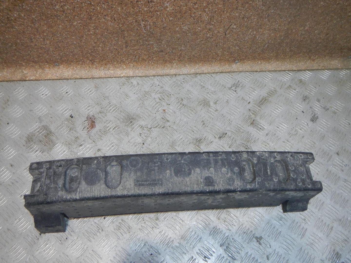 Наполнитель переднего бампера