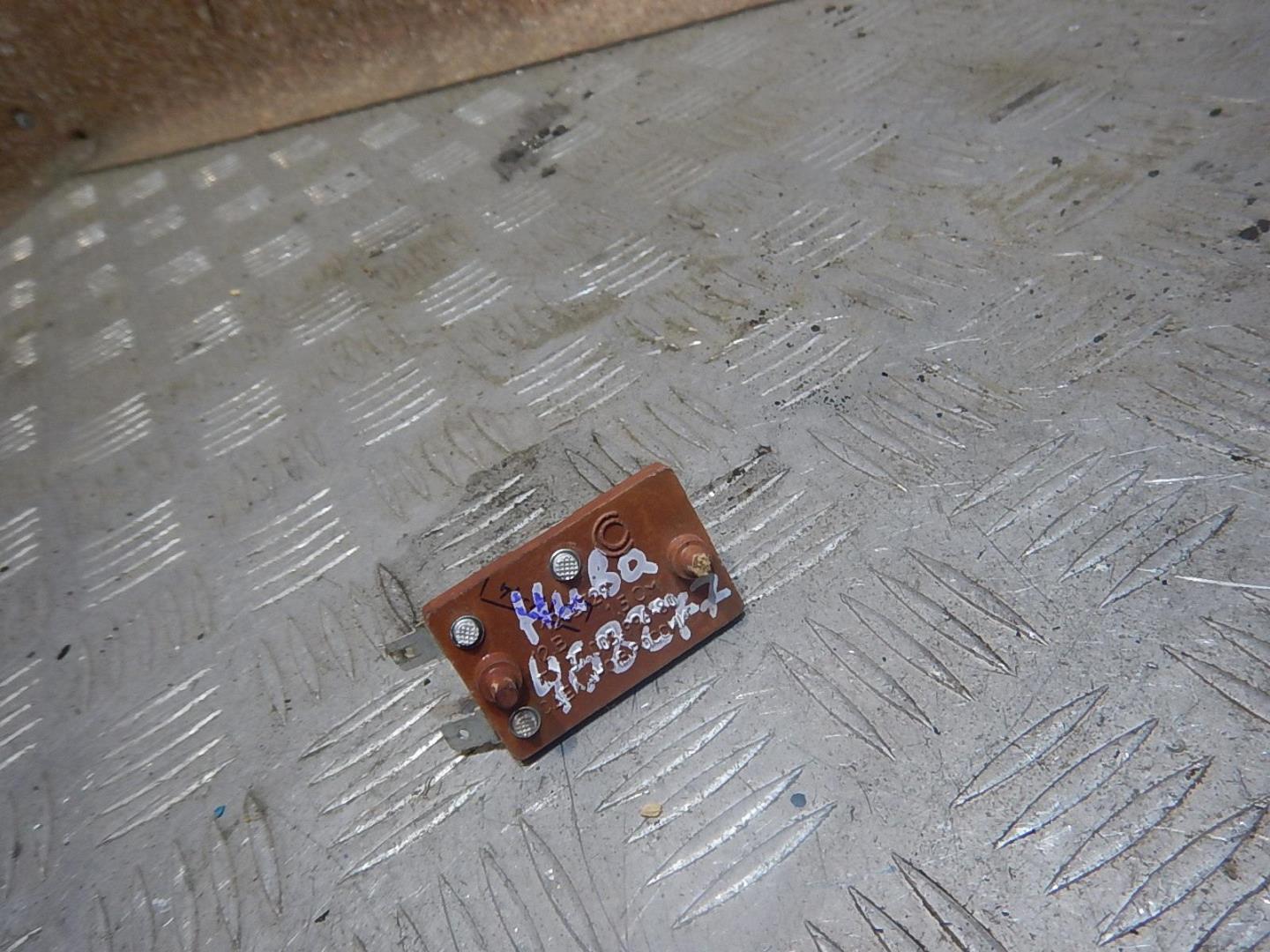 Резистор отопителя