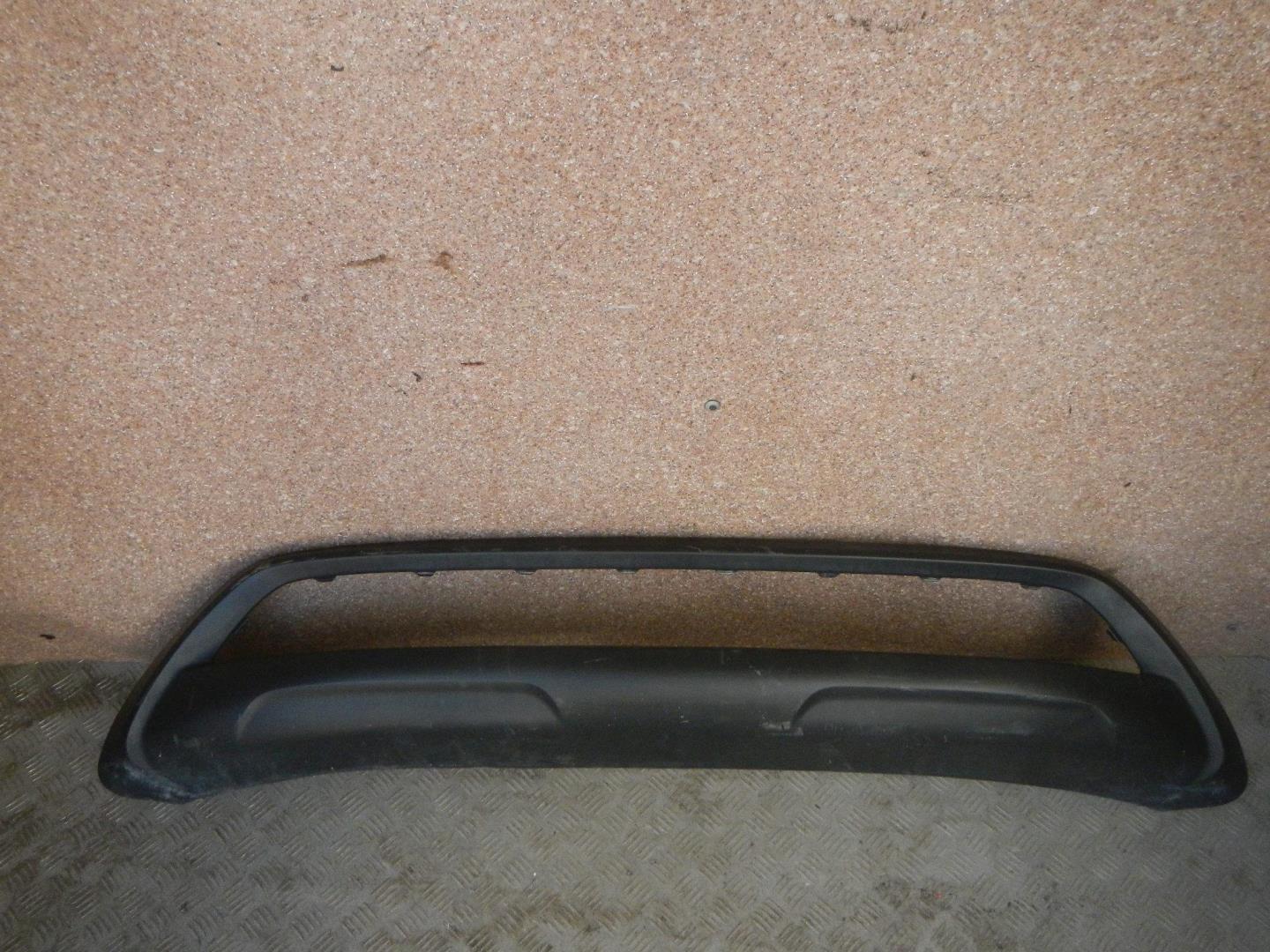 Накладка заднего бампера