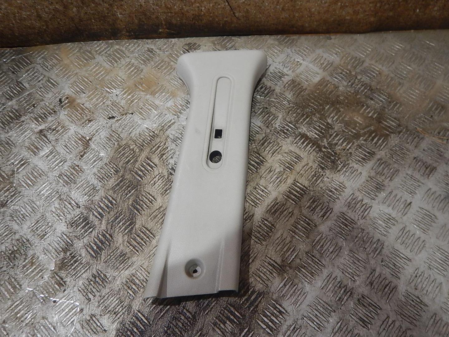 Обшивка стойки