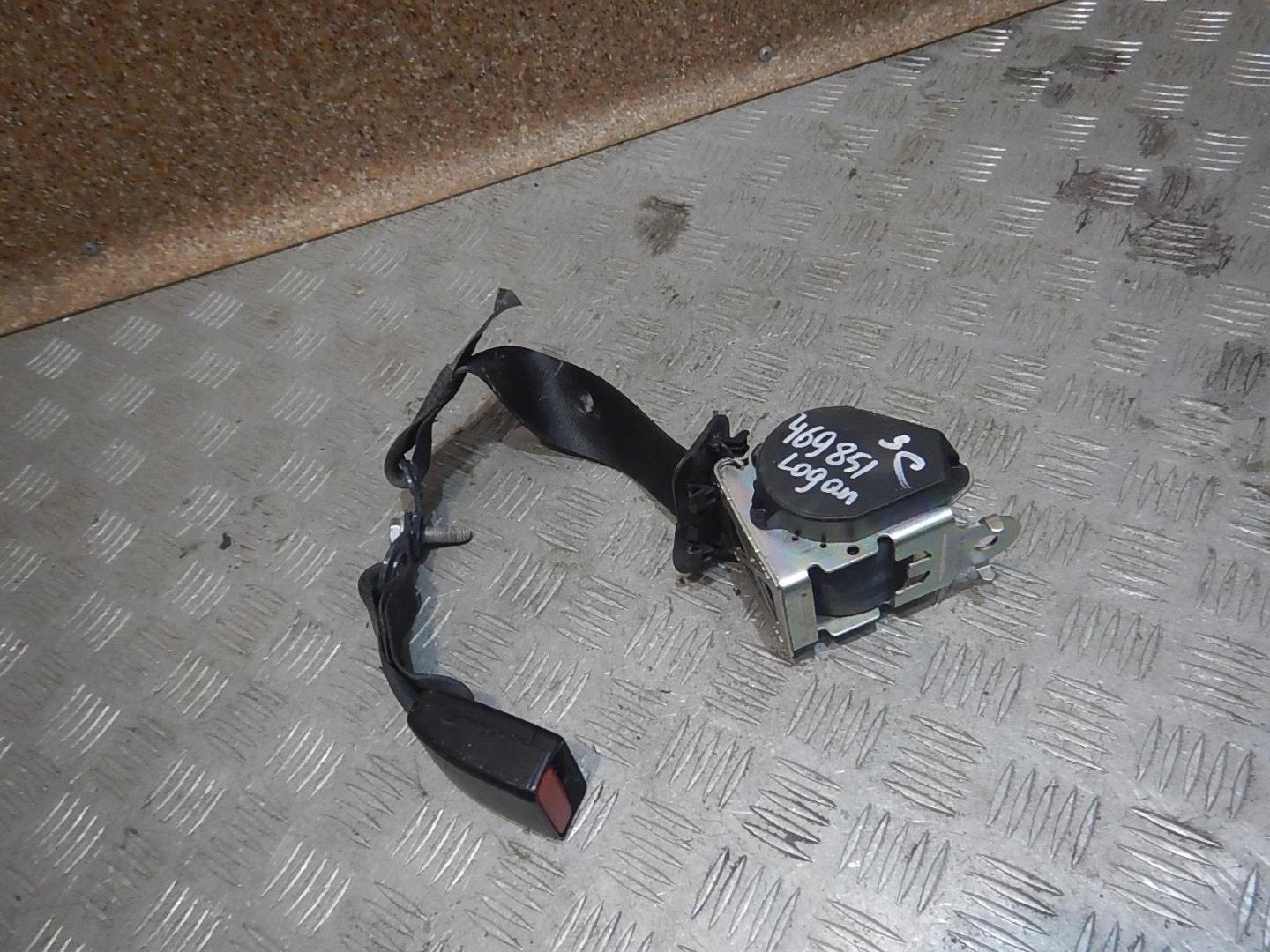 Ремень безопасности