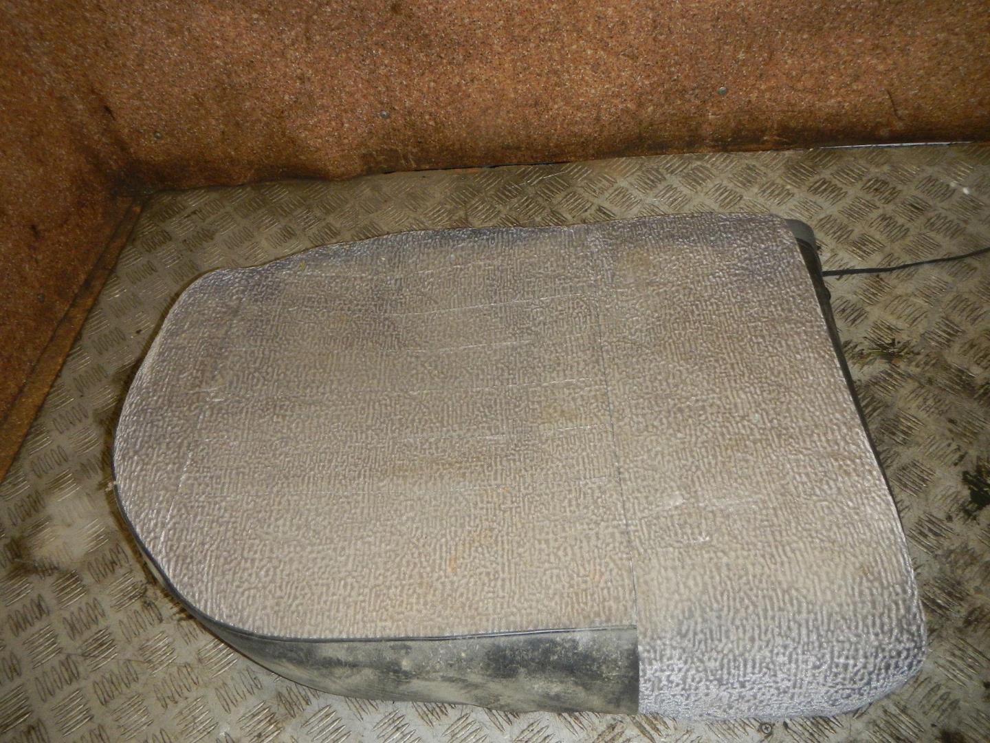 Сиденье салонное