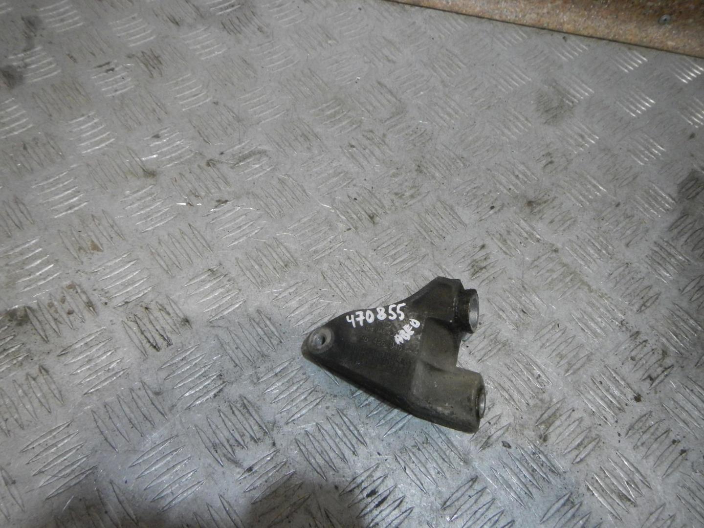 Кронштейн генератора