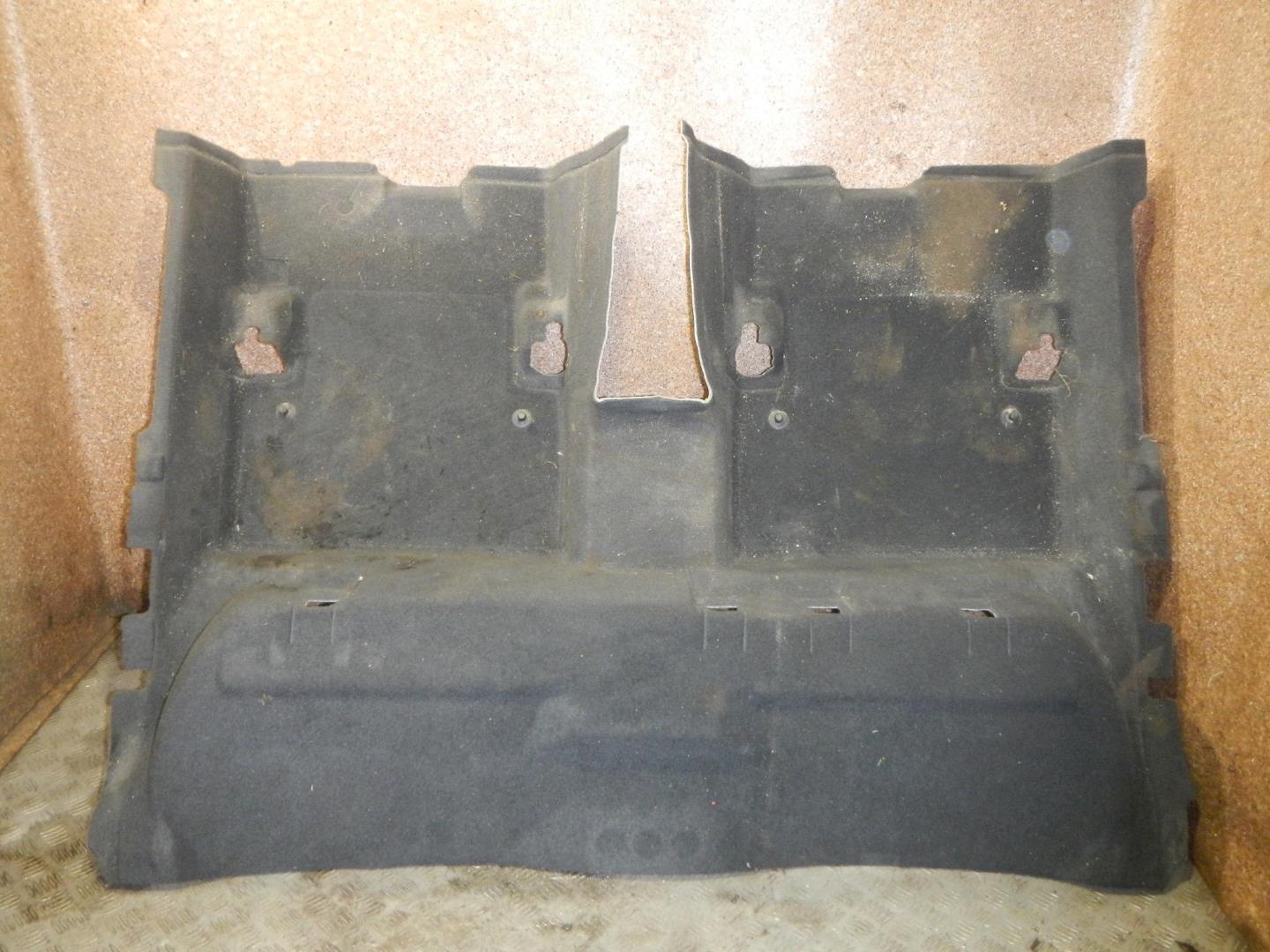 Покрытие напольное (ковролин)