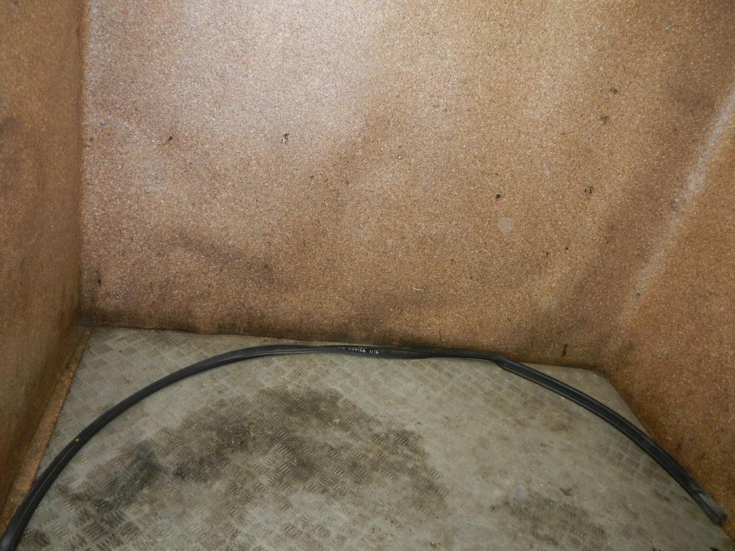 Уплотнитель (наружный)