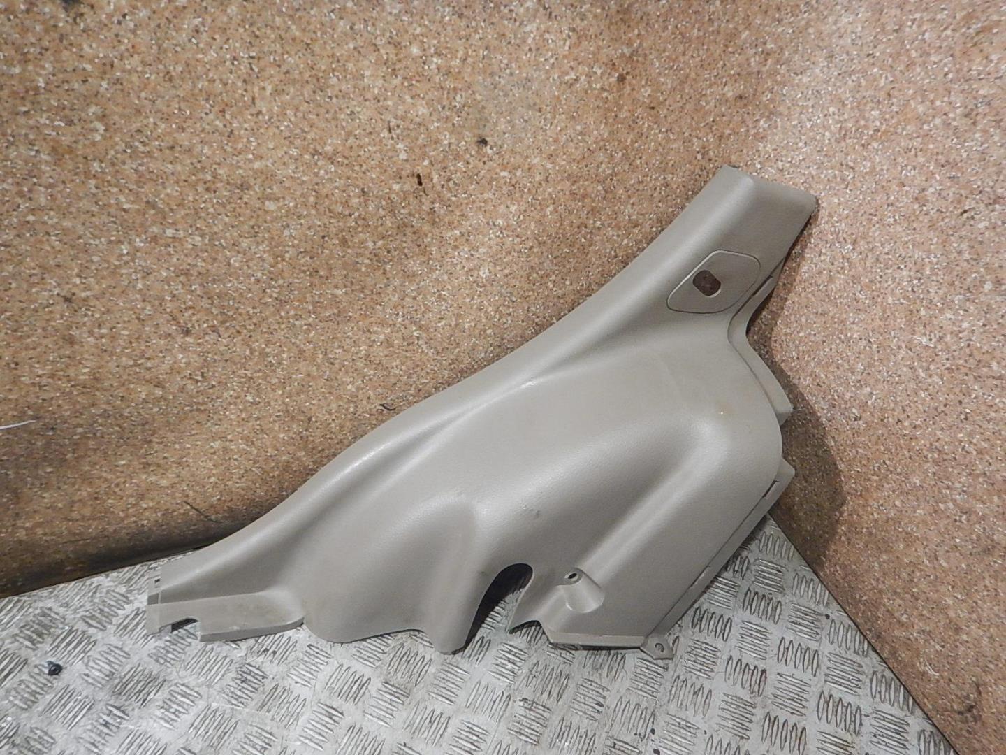 Обшивка стойки