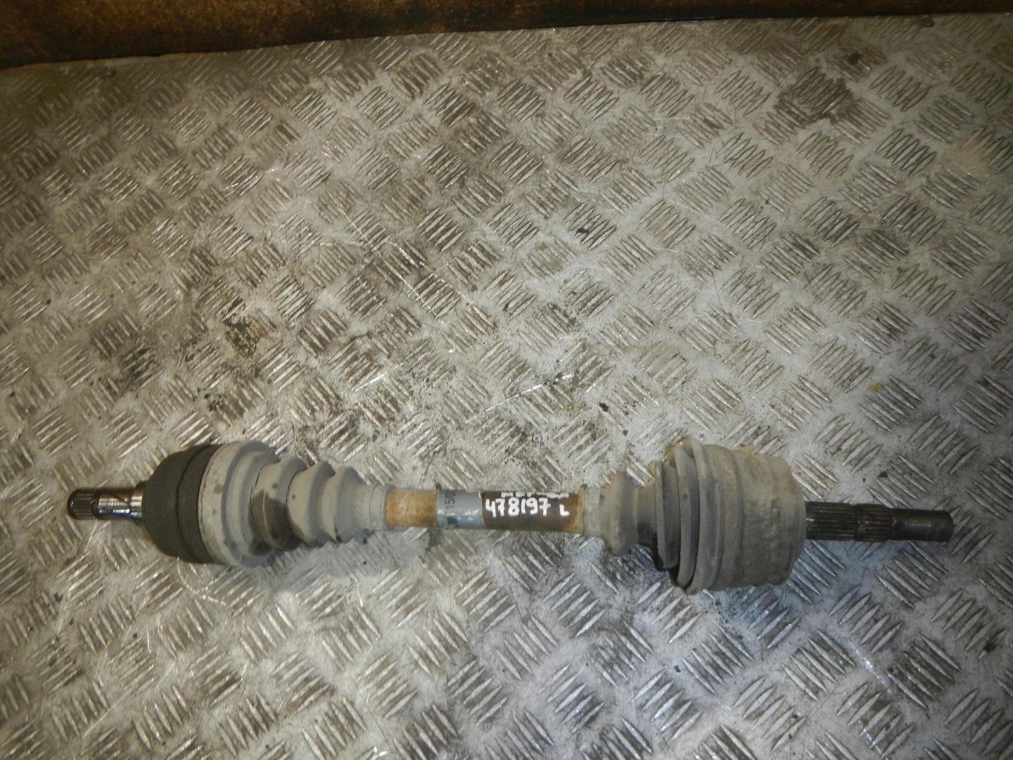 Полуось передняя левая