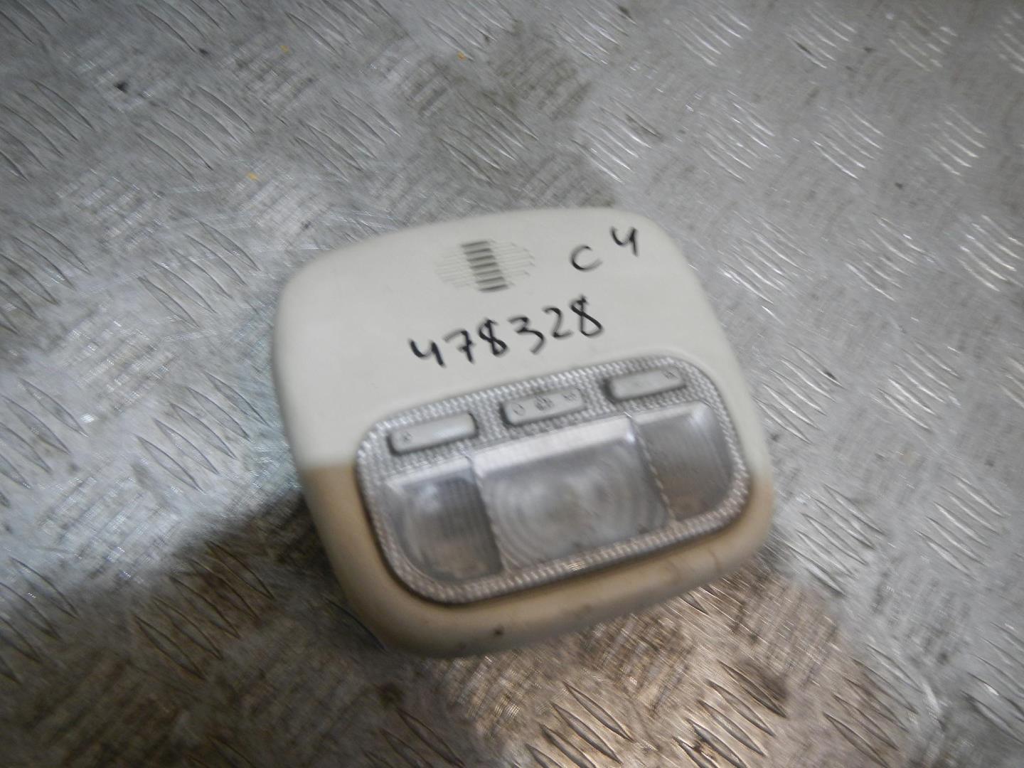 Плафон салонный