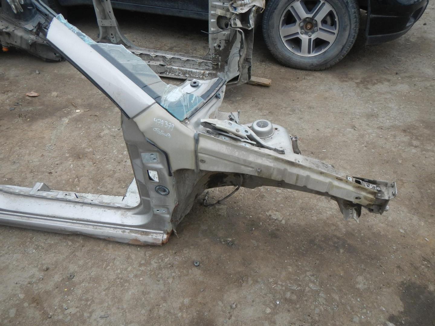 Лонжерон передний правый