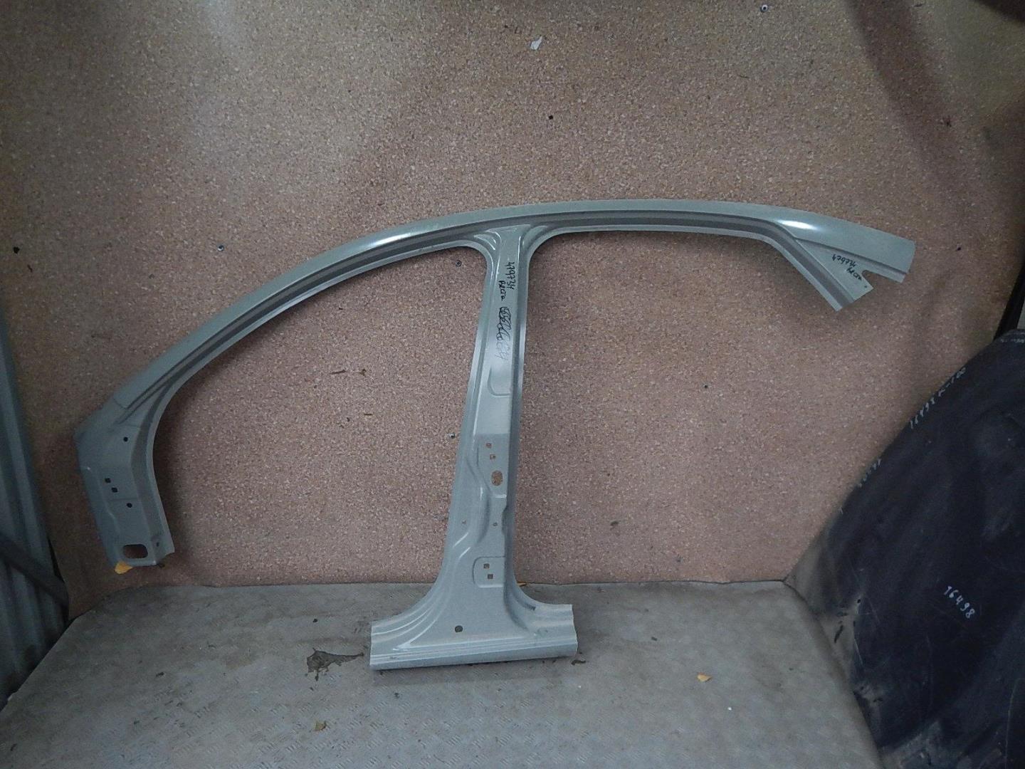 Кузовной элемент