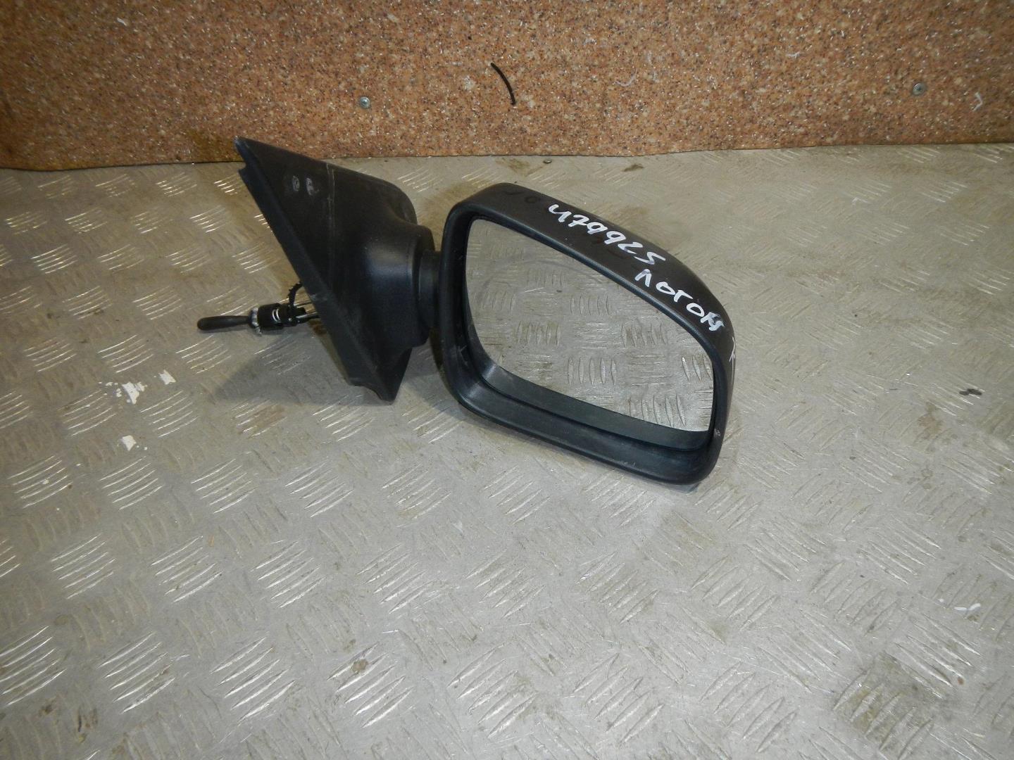 Зеркало правое механическое