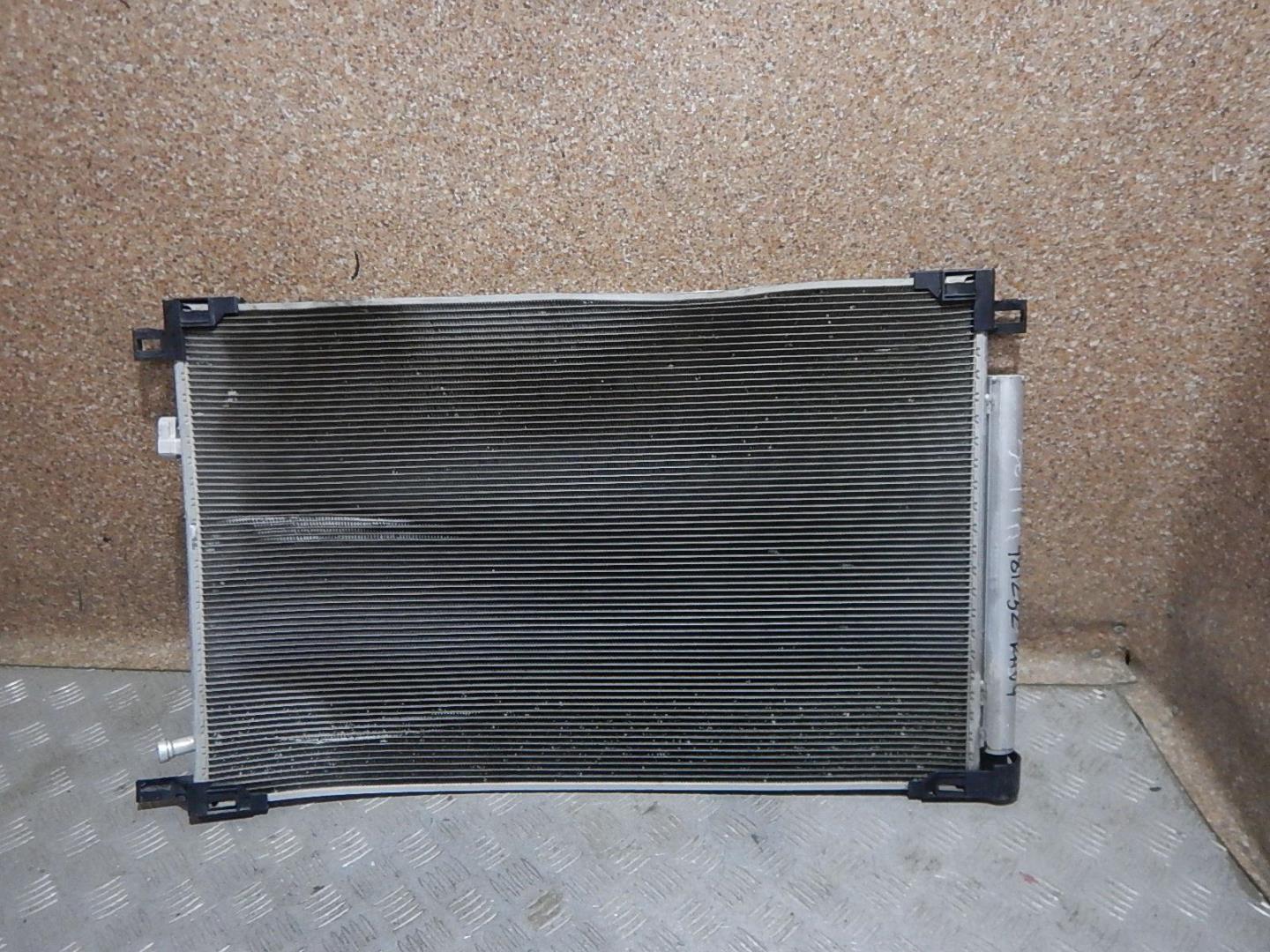 Радиатор кондиционера / конденсер