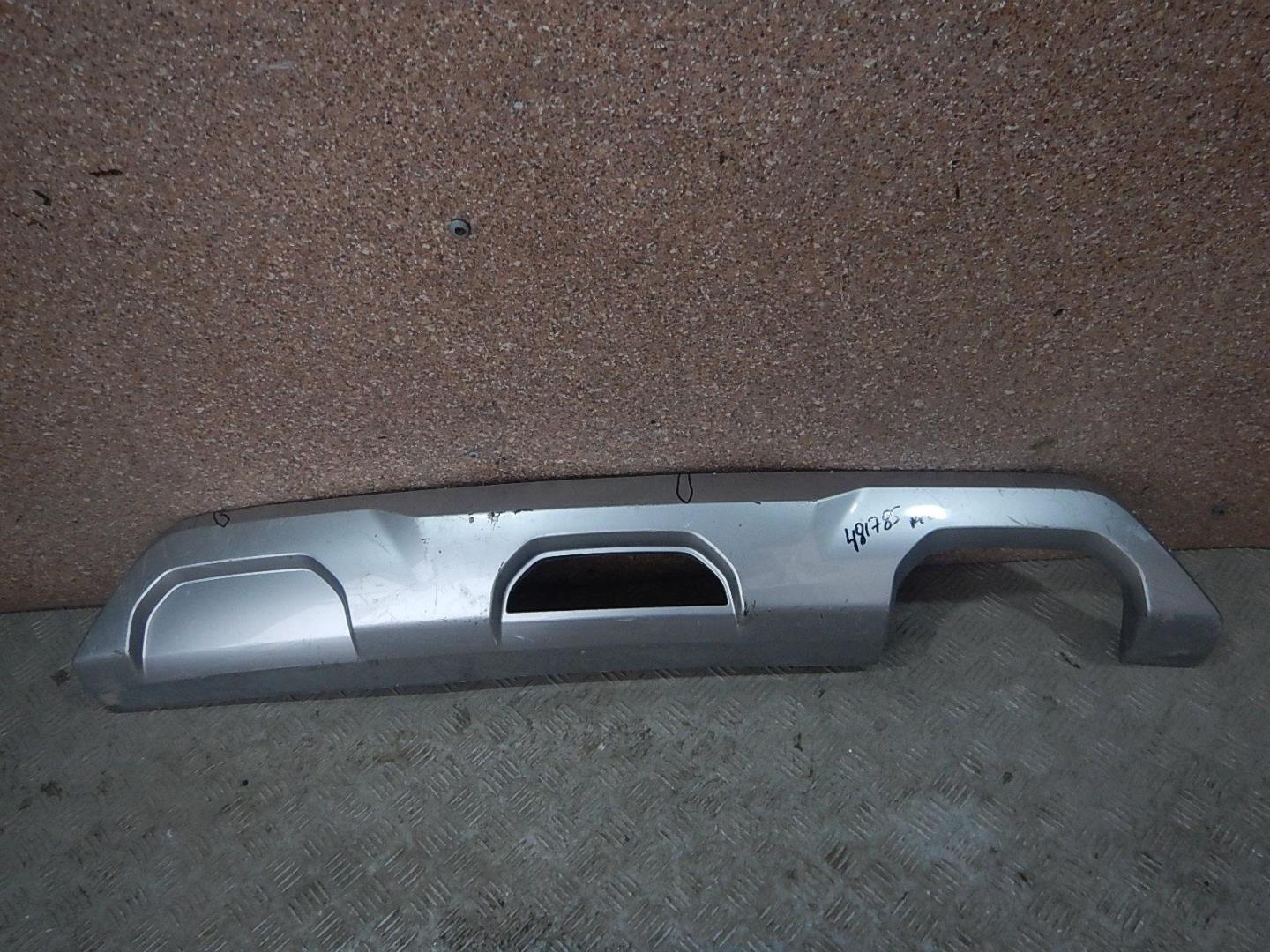 Накладка заднего бампера