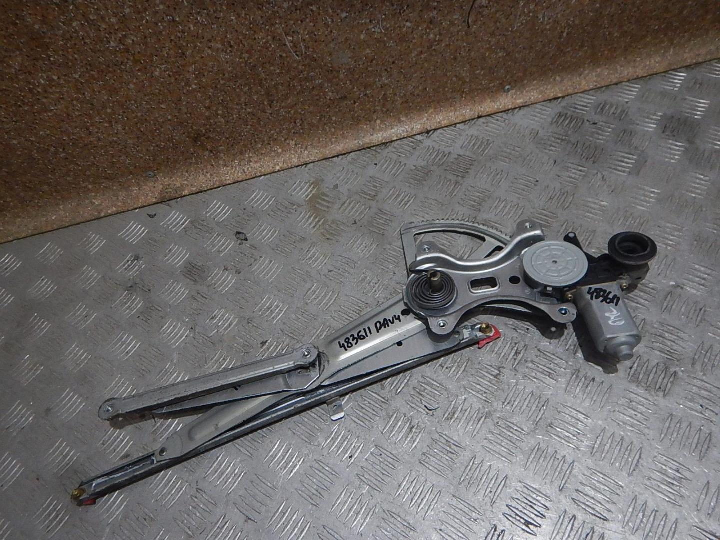 Стеклоподъемник электр. передний правый