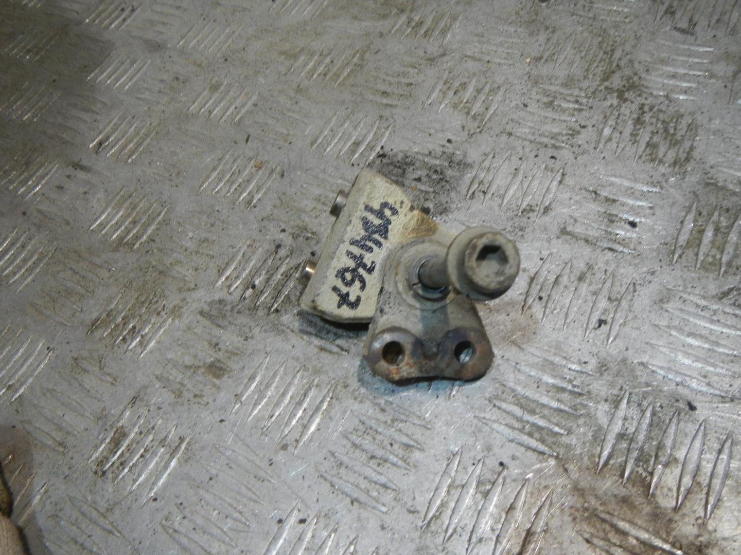 Кронштейн генератора