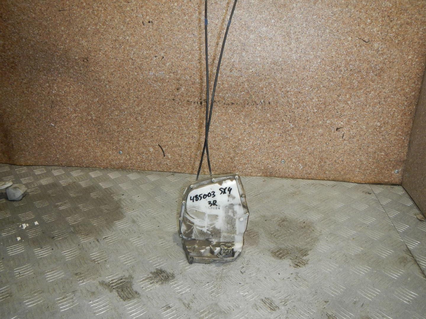 Замок двери задней правой