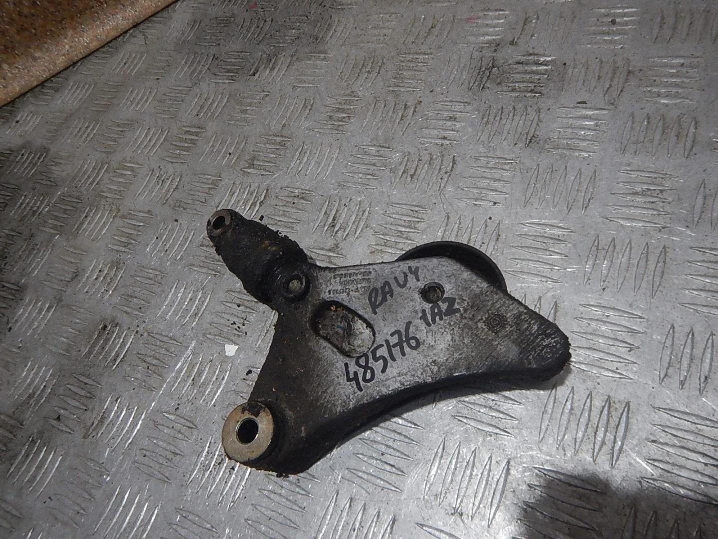 Ролик-натяжитель