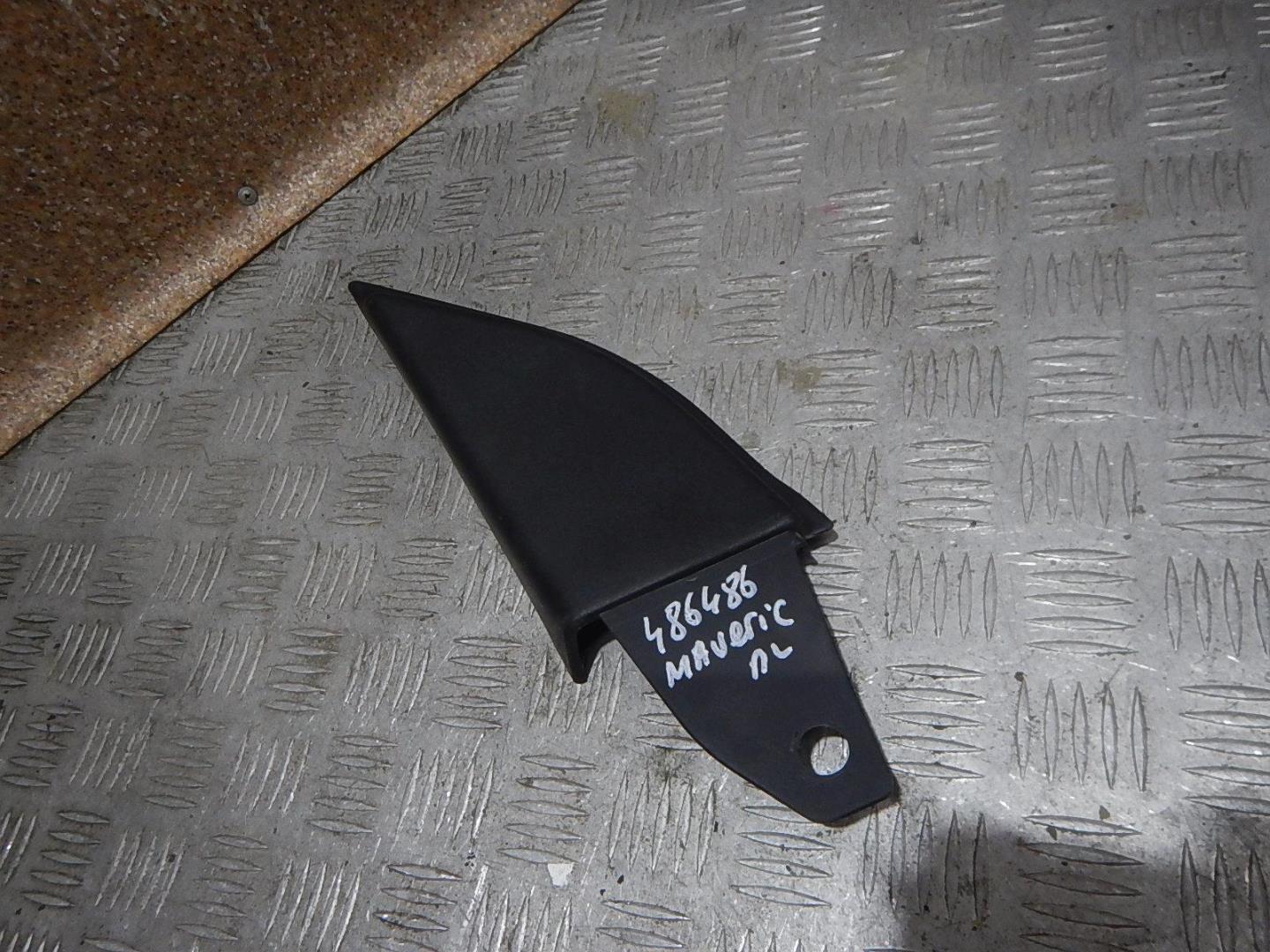 Крышка зеркала внутренняя правая