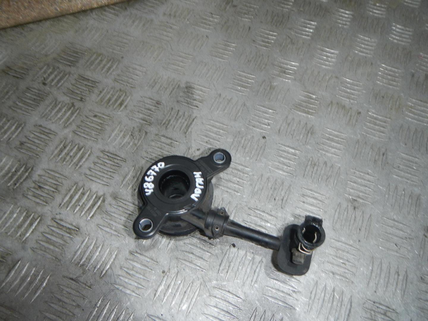 Цилиндр сцепления рабочий