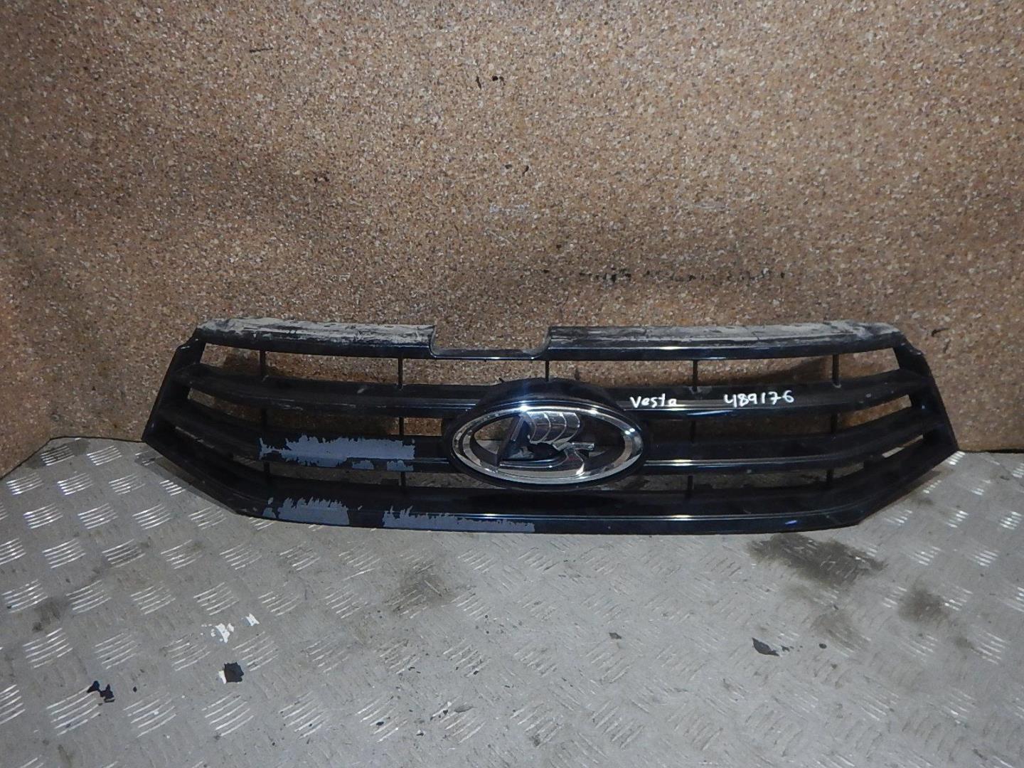 Решетка радиатора