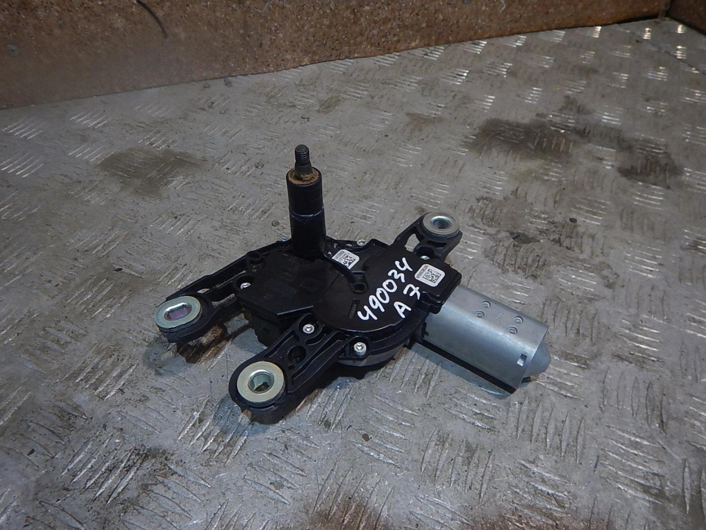 Моторчик стеклоочистителя задний